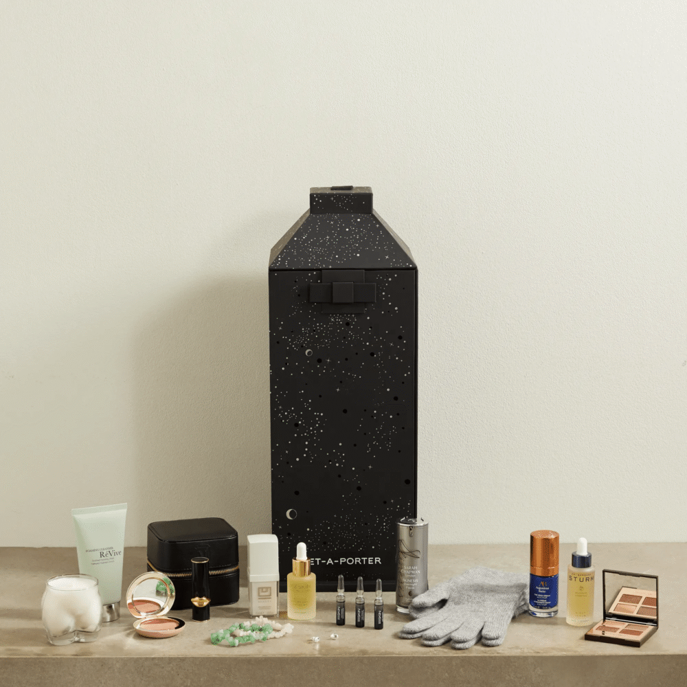 Unbox the ultimate luxury with NET-A-PORTER's reimagined Advent calendar. The Ultimate Gift Set is worth £1,332 and filled with beauty treasures.